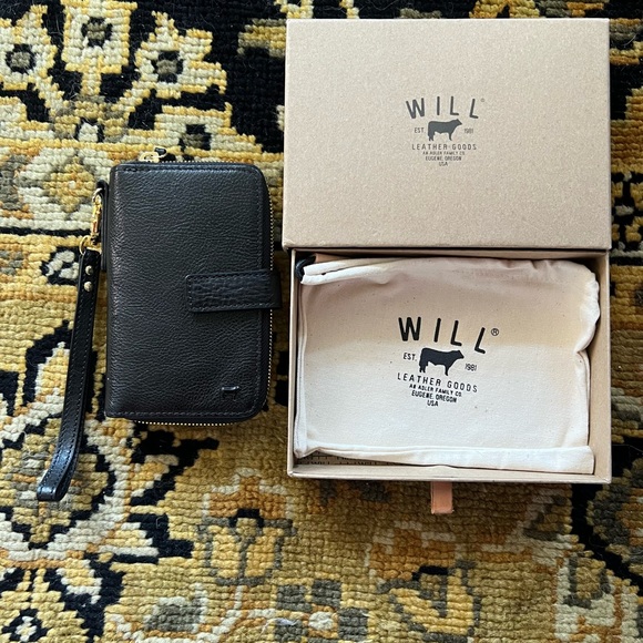 New Will Leather Brand wallet with zipper compartment and snap closure - Picture 2 of 7